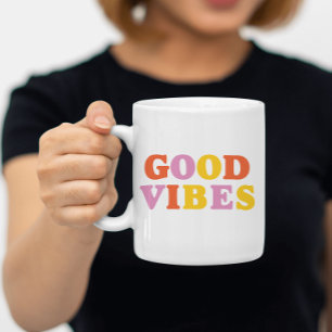 Bra vibes färgstarka moderna typografi Mugg