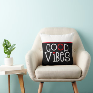 Bra Vibes Positive Quote White Red Black Kudde