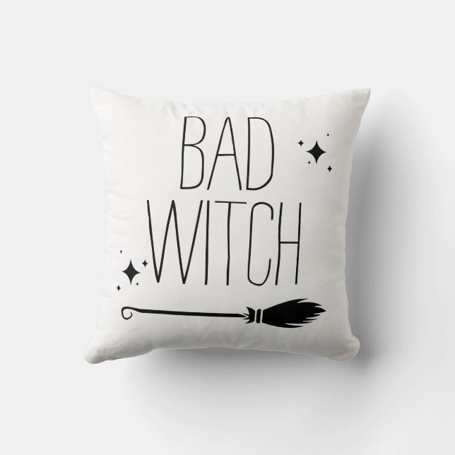 Bra Witch Bad Witch Halloween Spooky Cute ✨ Kudde (Baksida)