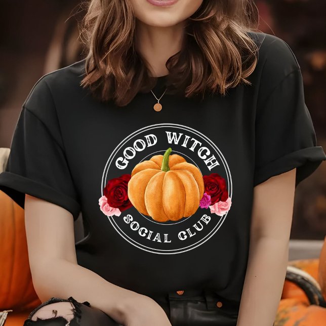 Bra Witch Social Klubb Halloween T Shirt (Skapare uppladdad)