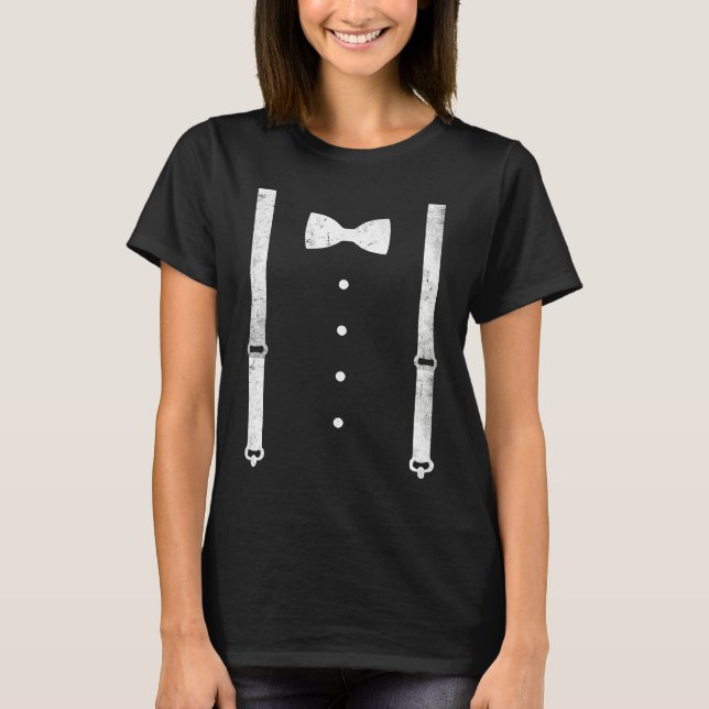 Braces Bow Tie Dress Code Black Tie Party T Shirt (Framsida)