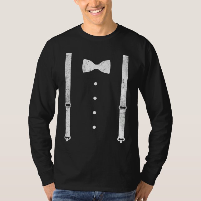 Braces Bow Tie Dress Code Black Tie Party T Shirt (Framsida)