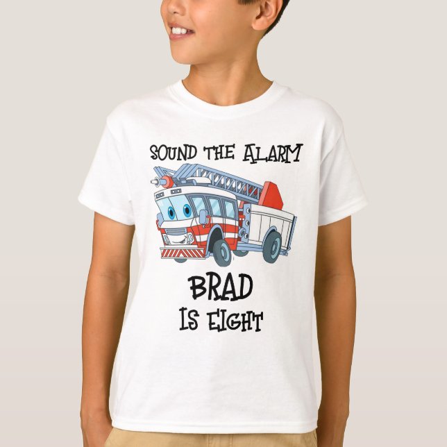 Brad is Eight Fire Truck T Shirt (Framsida)