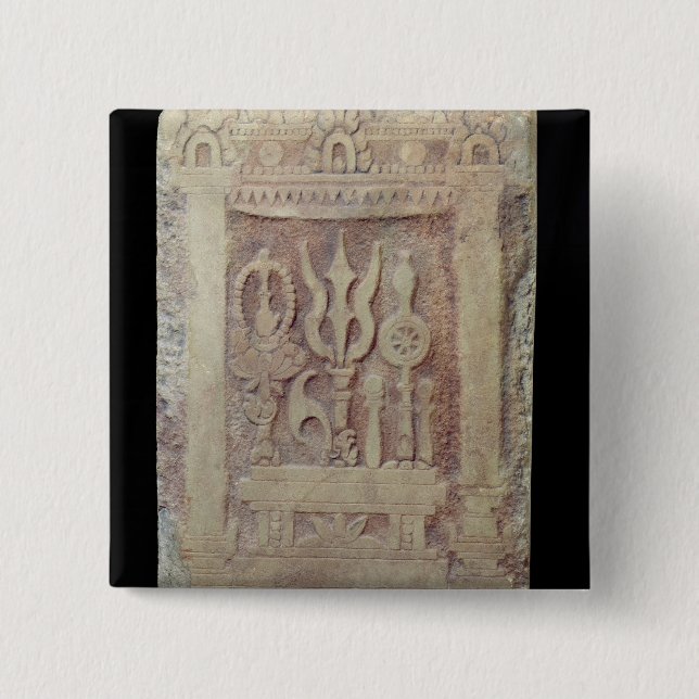 Brahmanstele som visar Trimurtien Knapp (Framsida)