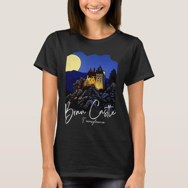 Bran Castle Transylvania Home to Dracula Painting T Shirt (Framsida)