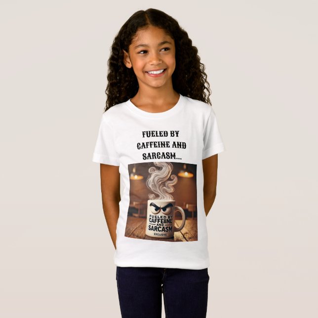 Bränd av Caffeine & Sarcasm Tee Design. (Hel framsida)