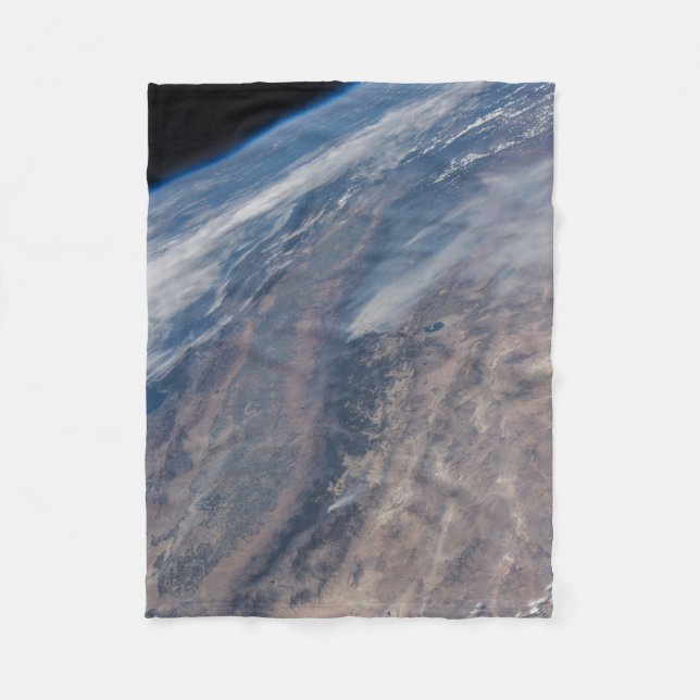 Brand i Yosemite nationalpark & Stanislaus Forest Fleecefilt (Framsidan)