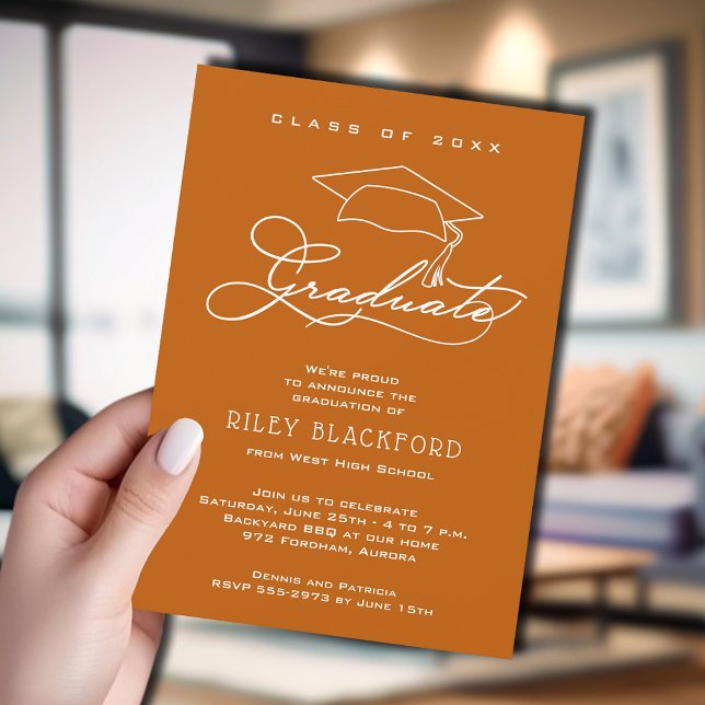 Bränd orange examensskrift för examen meddelande (Burnt orange graduation announcement cards feature your details in chic white lettering.)