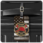 Brandbekämpningsavdelningen NAMN Brandman Fire Dep Bagagebricka<br><div class="desc">Brandmansbrandkår NAMN Fireman Department USA flagga design - Emblem with Red Helmet and Ax. Anpassa med ditt namn,  Station/avståndsnummer och plats.</div>