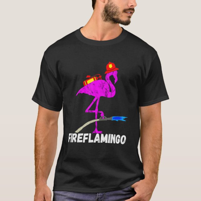 Brandbrigad Flamingo Fireman Exotic Bird T Shirt (Framsida)