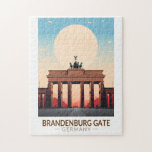 Brandenburg Grind Tyskland Travel Art Vintage Pussel<br><div class="desc">Vektorbilder i Brandenburg Grind. Brandenburg Grind,  som står i majoritet mitt i Berlin,  är ett koniskt nyklassiskt monument som har bevittnat stadens storartade historia och som nu står som en kraftfull symbol för enighet och fred.</div>
