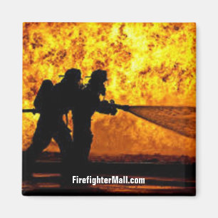 Brandmän attackerar magnet