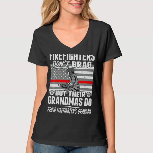 Brandmän Brag inte Proud Firefighters's Gra T Shirt (Framsida)