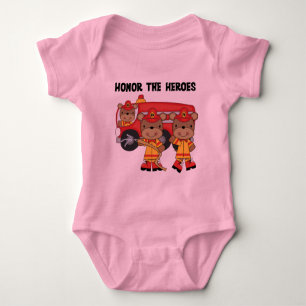 Brandmän hedrar de hjältetshirtsna och gåvorna t shirt