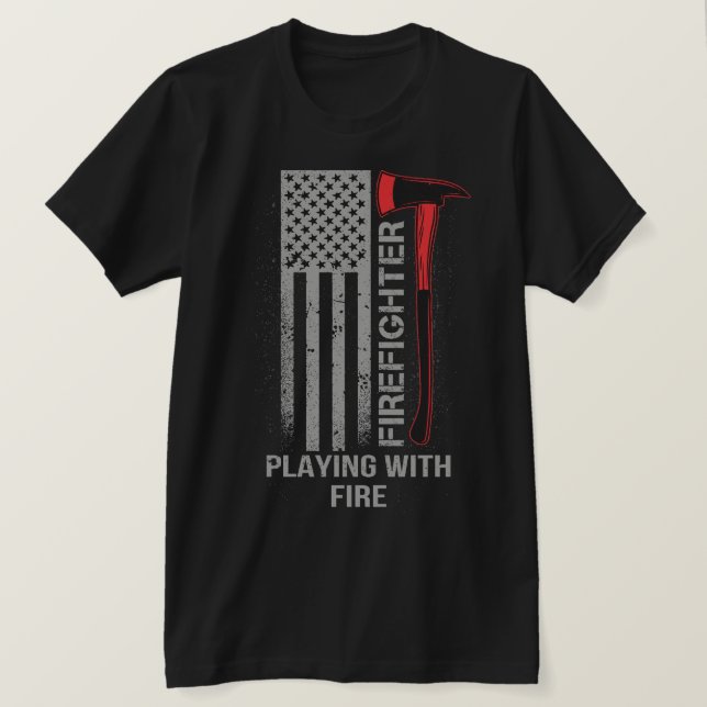 Brandmän som spelar med brandtröja T-shirt (Design framsida)