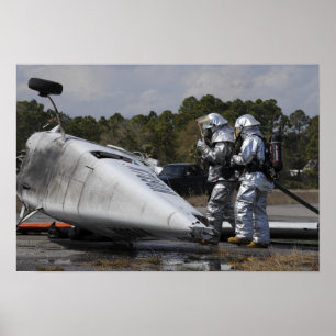 Brandmän svarar på scenen poster