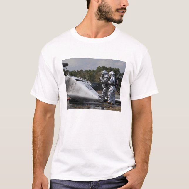 Brandmän svarar på scenen tee shirt (Framsida)