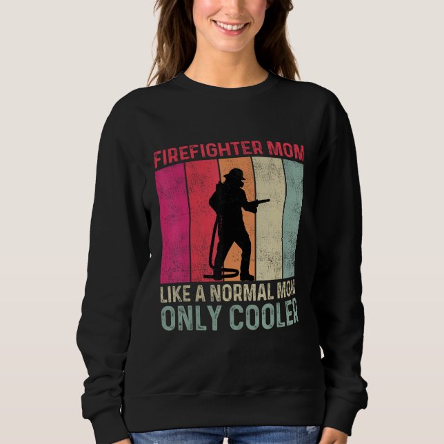 Brandmanamma Precis Som En Vanlig Mamma Fast Coola T Shirt (Framsida)