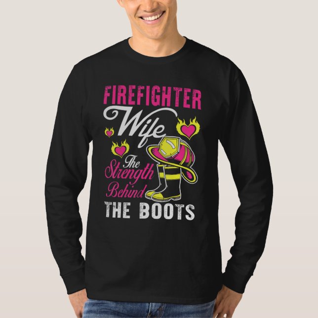 Brandmansmakens styrka bakom Boots Man Wom T Shirt (Framsida)