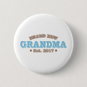 Brandnew mormor Est. 2017 (blått) Knapp