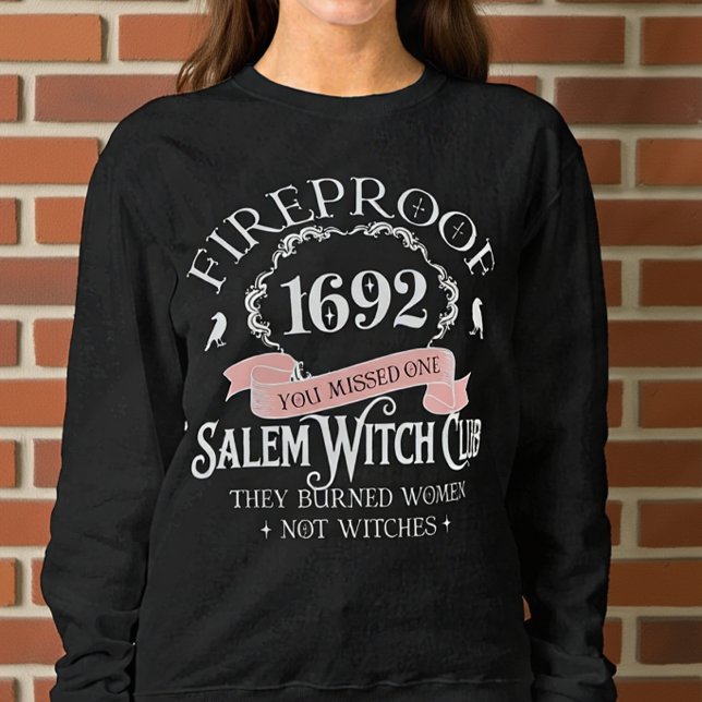 Brandsäker Salem Witch Klubb Halloween T Shirt (Skapare uppladdad)