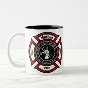 Brandskyddsavdelningen ADD NAMN Firefighter Badge Två-Tonad Mugg