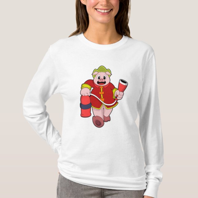 Brandsläckare i gris t shirt (Framsida)