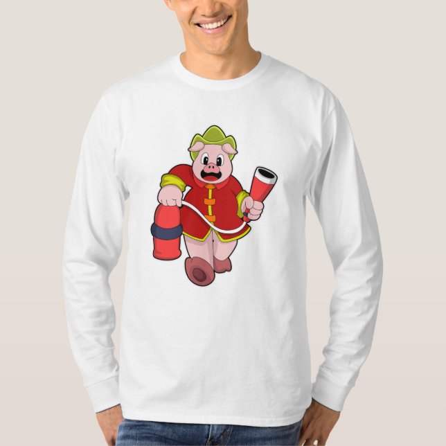 Brandsläckare i gris t shirt (Framsida)