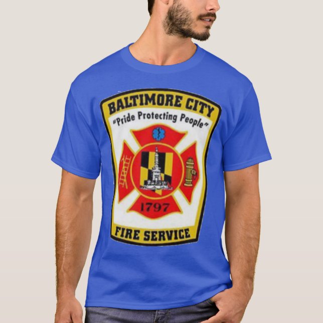 Brandsläckning i staden Baltimore T Shirt (Framsida)