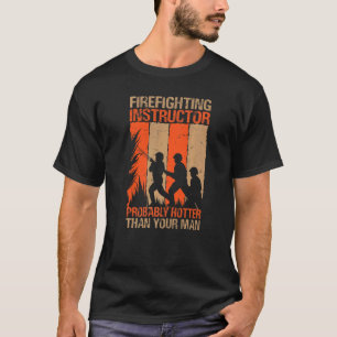Brandsläckningsinstruktören är förmodligen värmare t shirt