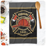 Brandstridare ADD NAMN Fire Station Department Bad Kökshandduk<br><div class="desc">Brandmansbrandavdelningen i NAMN - Emblem med Red Helmet och Ax. Anpassa med ditt namn,  Station/avståndsnummer och plats.</div>