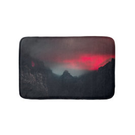 Brännande moln, dimma och berg badrumsmatta