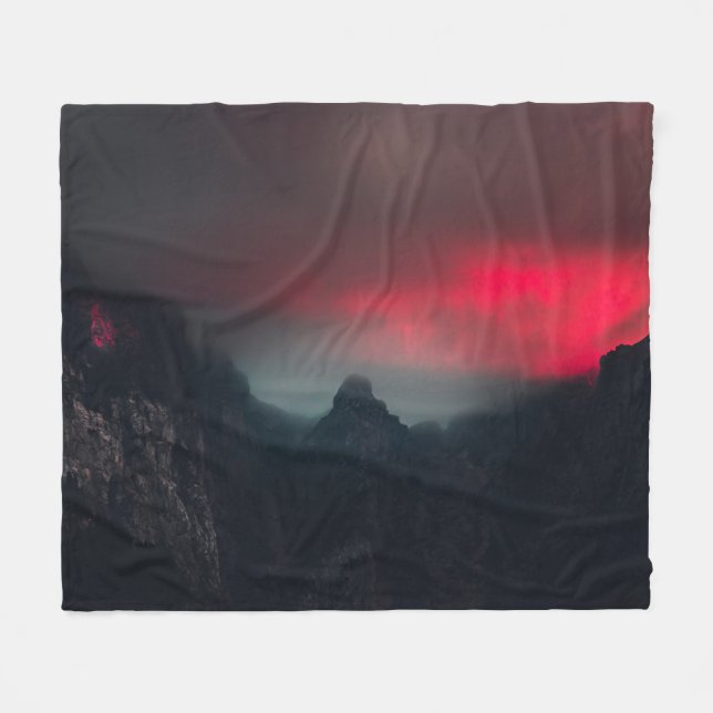 Brännande moln, dimma och berg fleecefilt (Framsidan (Horisontell))