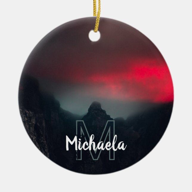 Brännande moln, dimma och berg monogram julgransprydnad keramik (Framsidan)