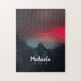 Brännande moln, dimma och berg monogram pussel