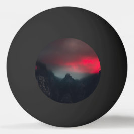 Brännande moln, dimma och berg pingisboll