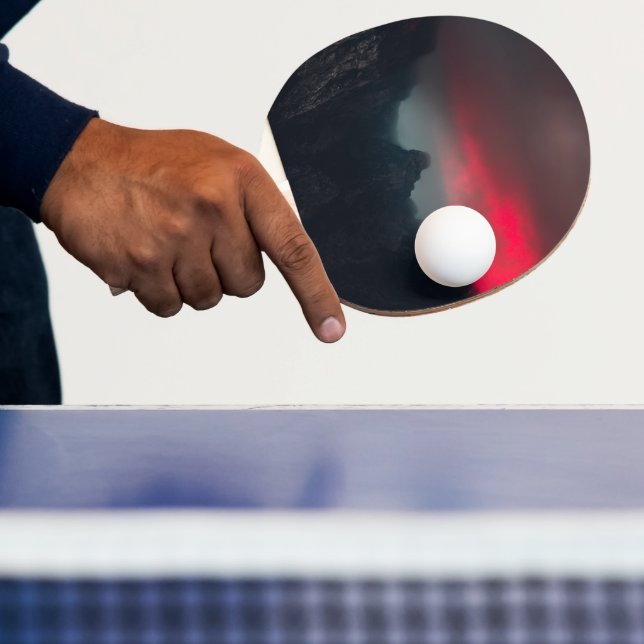 Brännande moln, dimma och berg pingisracket (Insitu)