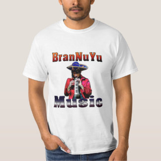 BranNuYu spelar Melodica T-Shirt