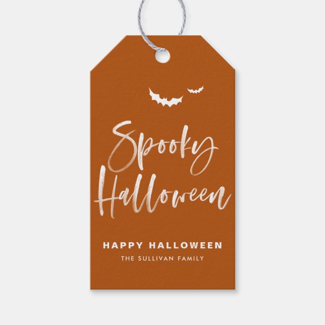 Bränt Orange Kuslig Halloween Pensel Kalligrafi Presentetikett (Framsidan)