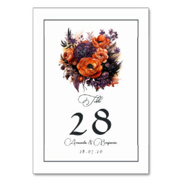 Bränt orange, mörklila och svart blomsterbröllop bordsnummer