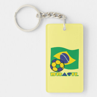 Brasileiro Fotboll och Brasiliens flagga på portug