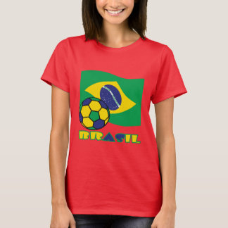 Brasileiro Fotboll och Brasiliens flagga på portug Tee Shirt