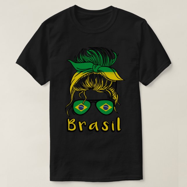 Brasiliansk flicka i fotboll Vm Brasiliansk flagga T Shirt (Design framsida)