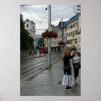 Bratislava katedral och röd tunnelbanegata scen poster