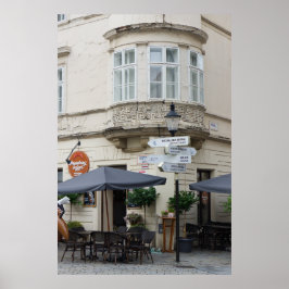 Bratislava Old Town Street Scene med Direction Poster