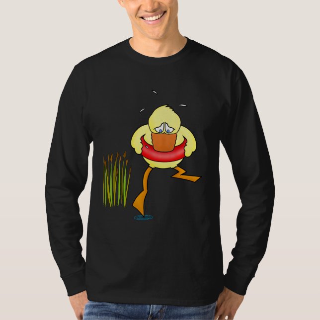 Braving the waters cute and  duck bird swimming le t shirt (Framsida)
