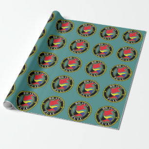 BravoZulu som slår in papper Presentpapper