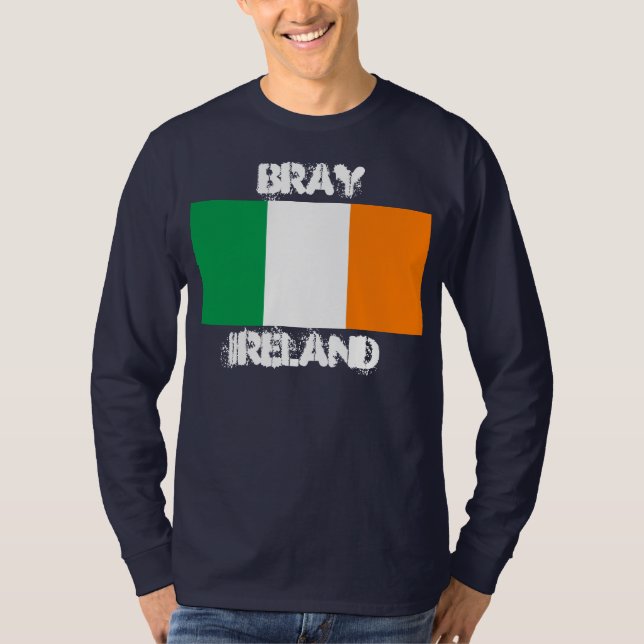 Bray, Irland med Irish flagga Tee (Framsida)