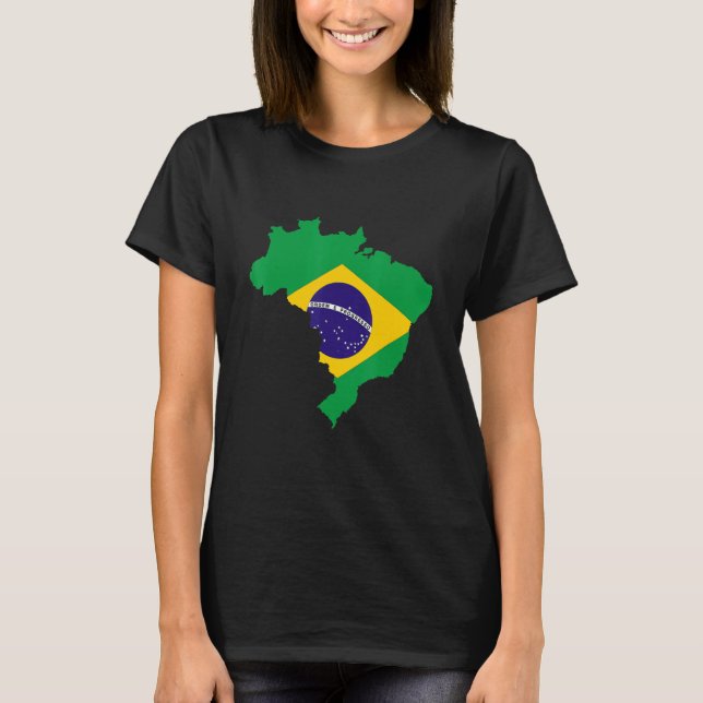 Brazil flag in Brazil outline Brazil T Shirt (Framsida)