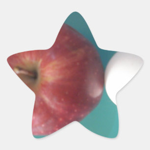 Breakfast Buddies: Två ägg $an Apple still Life Stjärnformat Klistermärke